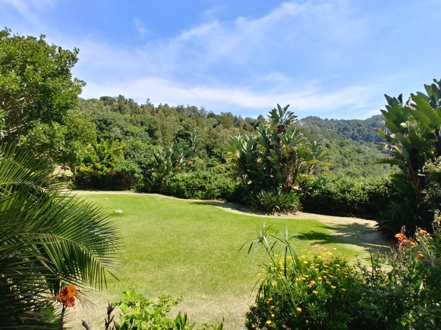 10 Bedroom Property for Sale in Hoekwil Western Cape